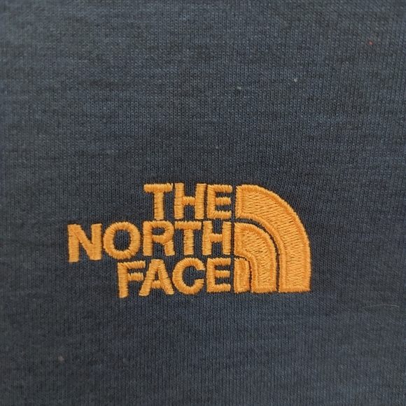 The North Face Artic Vest Womans Medium Blue Peach logo - Picture 3 of 4